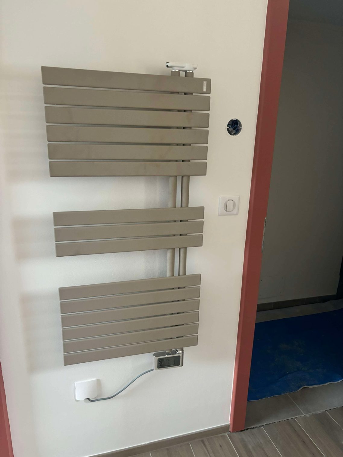 Pose sèche-serviette